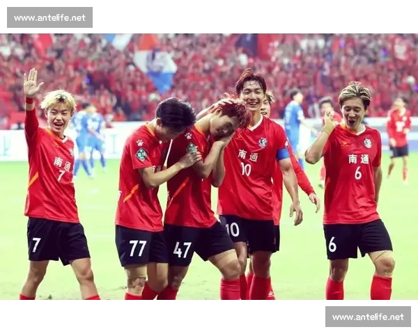 激动人心的足球赛季精彩回顾与球队表现全解析